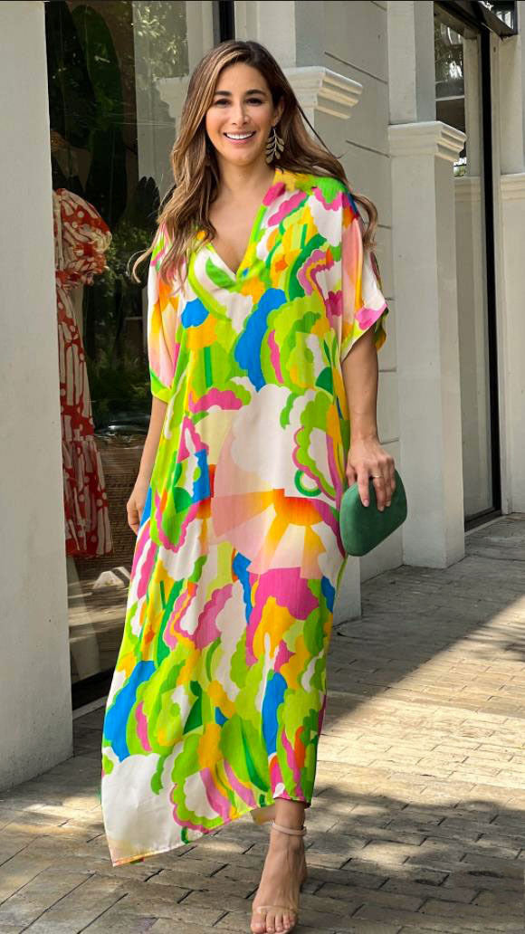 Fashionable printed dress, short-sleeved long dress with feminine charm