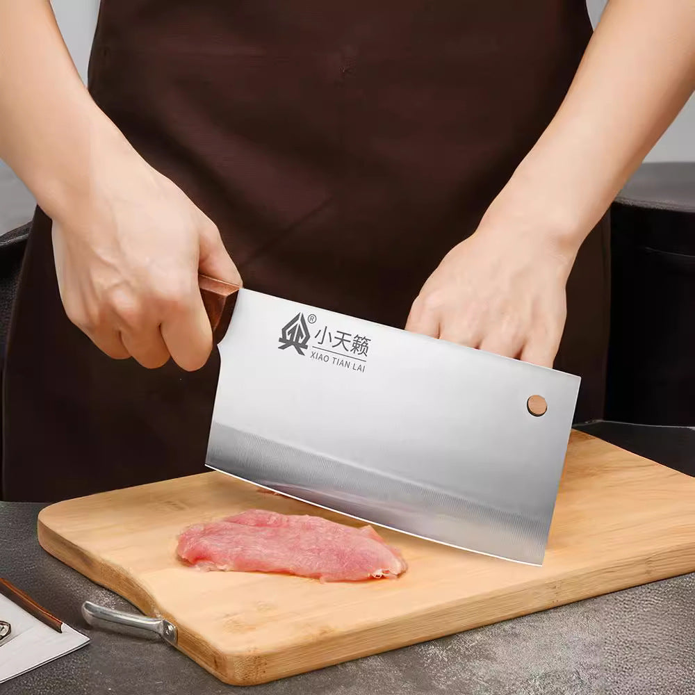 Kitchen knife set and kitchenware combination