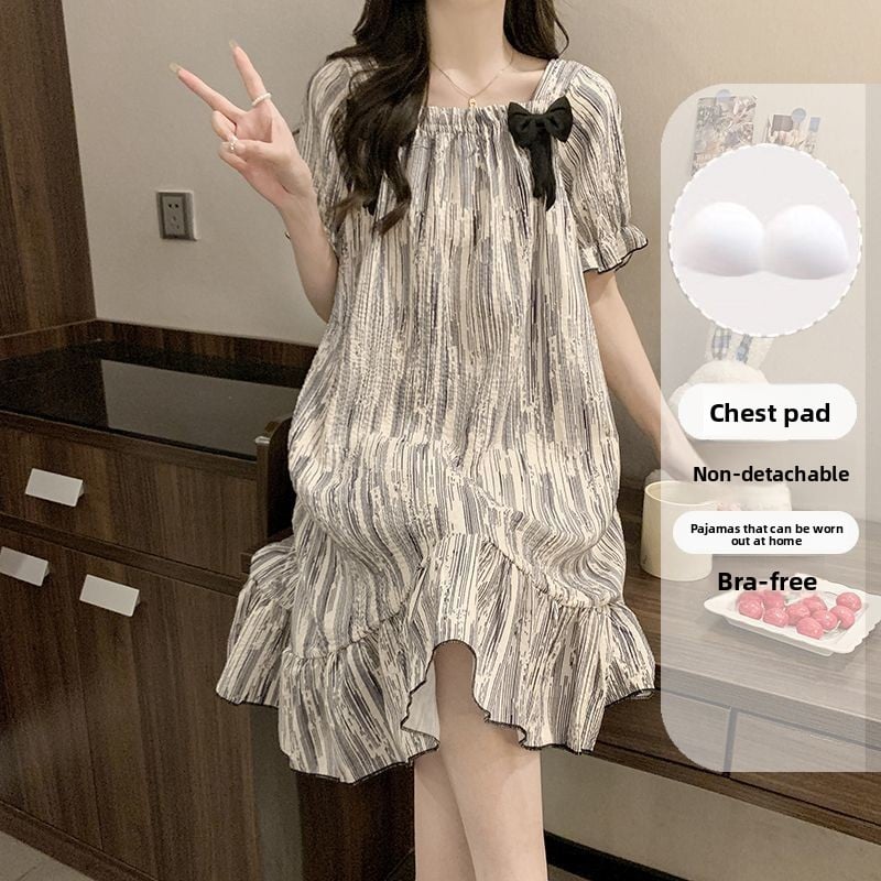 Women's padded nightgown