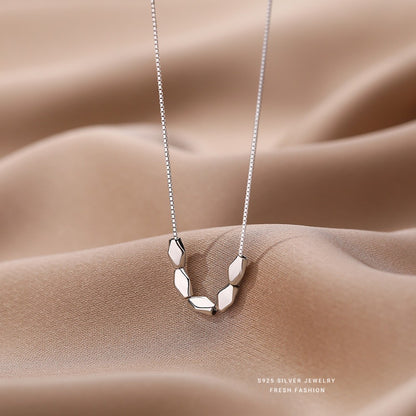 New Geometric Transfer Beads Bean Necklace Women's Korean Style Light Luxury Simple Niche Design Light Luxury Clavicle Chain