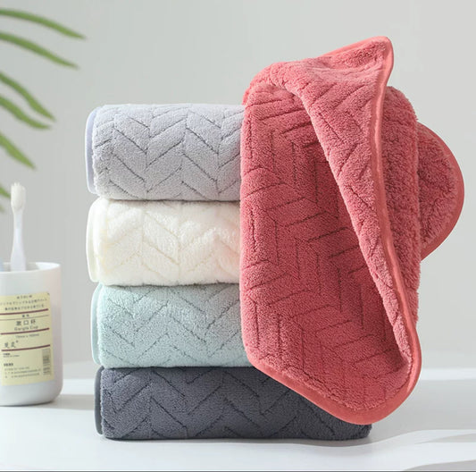 Soft Coral Fleece Towel and Bath Towel Set